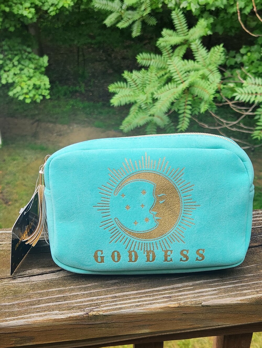 6 Pc Goddess Bundle: Hempz + Fashion Bundle - Picture 3 of 5
